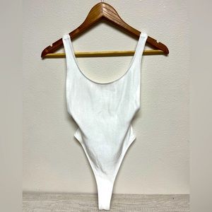Forever 21 White Bodysuit Backless Size S